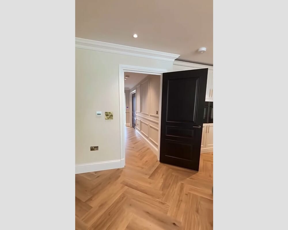 838x1981x44mm (33") Kent Black - Prefinished Internal Doors